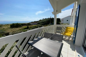 Location de vacances avec mezzanine Les Terrasses vue sublime sur l'océan, la plage à pied, classé 3 étoiles, pour 2 à 5 personnes La Cotinière, St Pierre d'Oléron, Ile d'Oléron Charente maritime